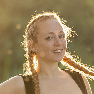Bavarian Beauty Mary im Soul Dirndl Magazin