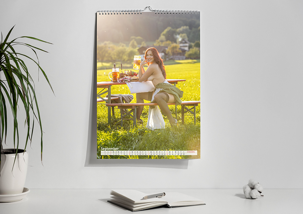 Trachtenstrip Allstars Erotische Dirndl Kalender Preview 2